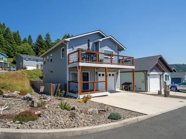 708 Vine Maple Ln, Garibaldi, OR 97118