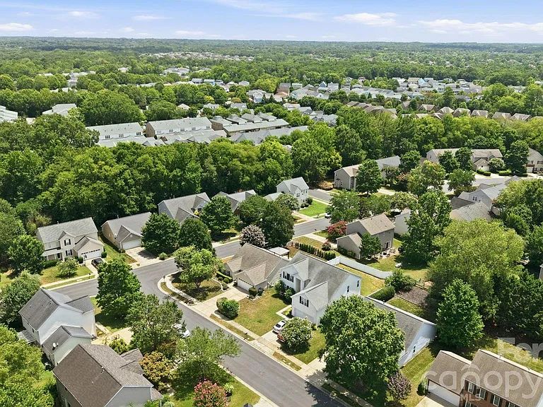 9501 Constitution Hall Dr — Photo 41