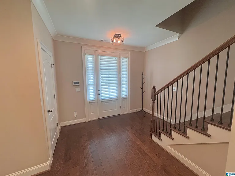 4872 Heritage Hills Way — Photo 6