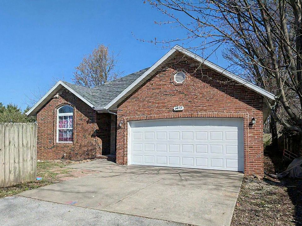 1st image of 3977 W Beechwood Street