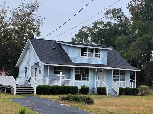 425 Hillcrest St, Millen, GA 30442