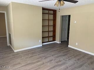 5th image of 139 Mockingbird Dr