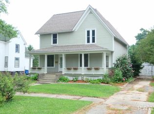 206 N Main Ave, Wyoming, IL 61491