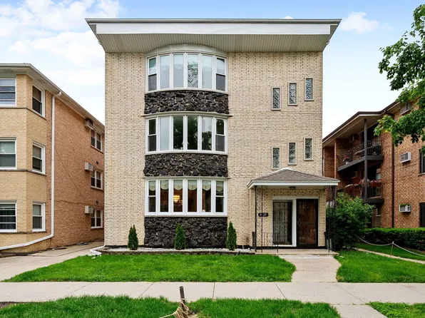 8729 W Summerdale Ave #1, Chicago, IL 60656