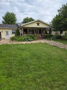 4540 W Hastings Lake Rd, Jonesville, MI, 49250