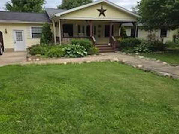 4540 W Hastings Lake Rd, Jonesville, MI 49250