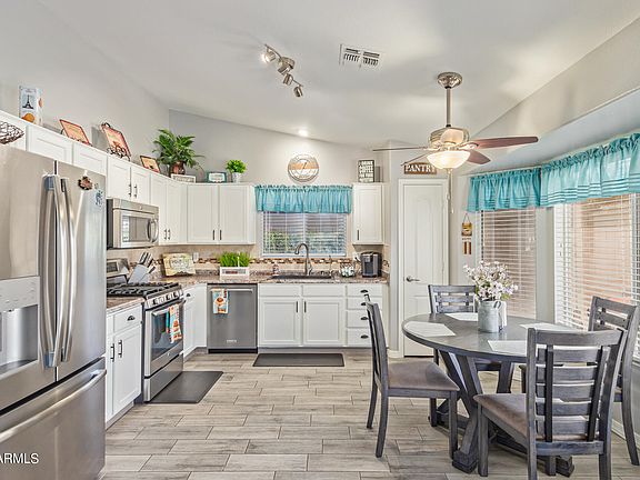 4th image of 10527 W POTTER Drive