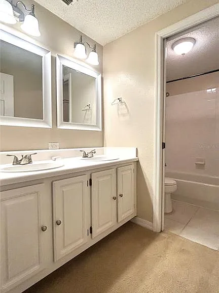 10000 SW 52nd Ave #7 — Photo 13