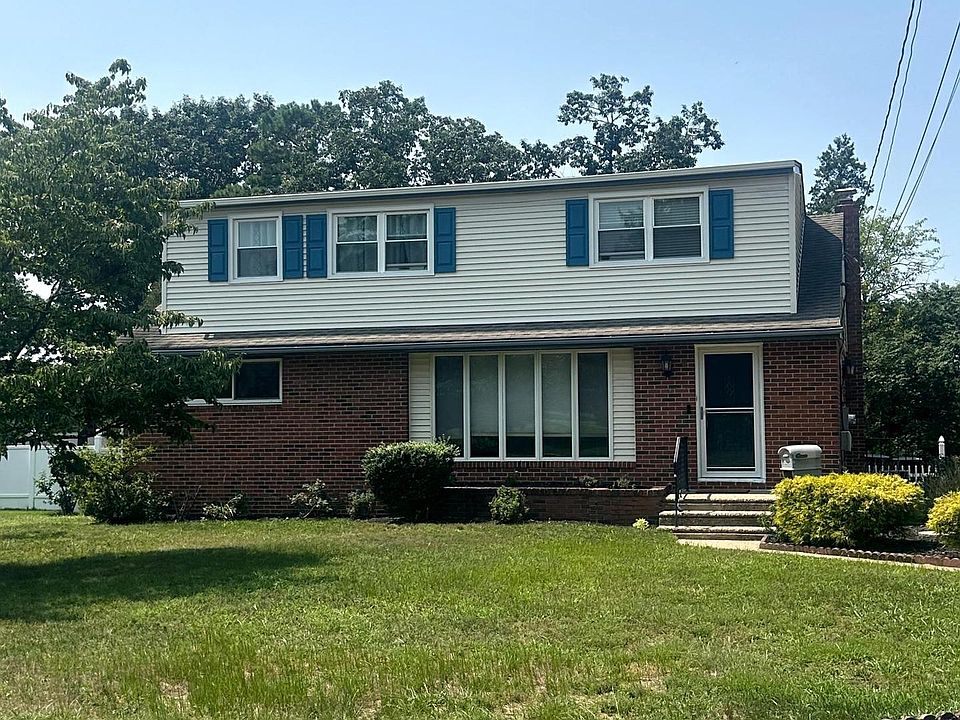 1st image of 6 Sunset Dr