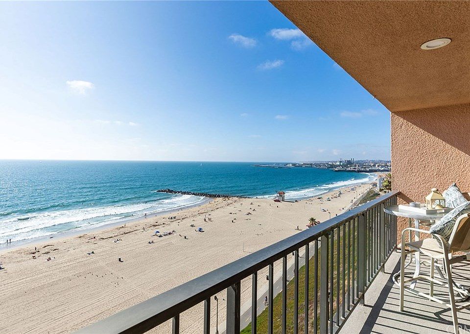 1st image of 721 Esplanade Unit 603