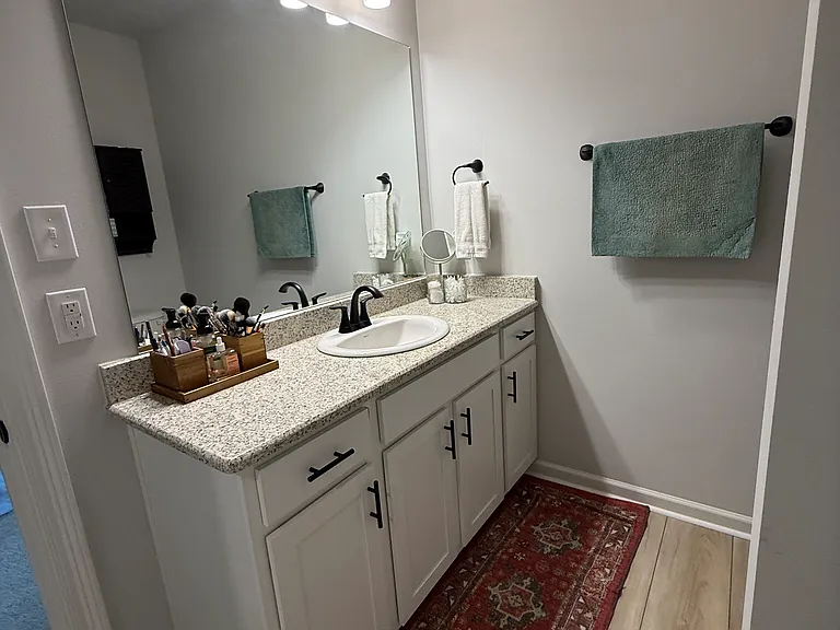 116 Brattle Ct — Photo 23