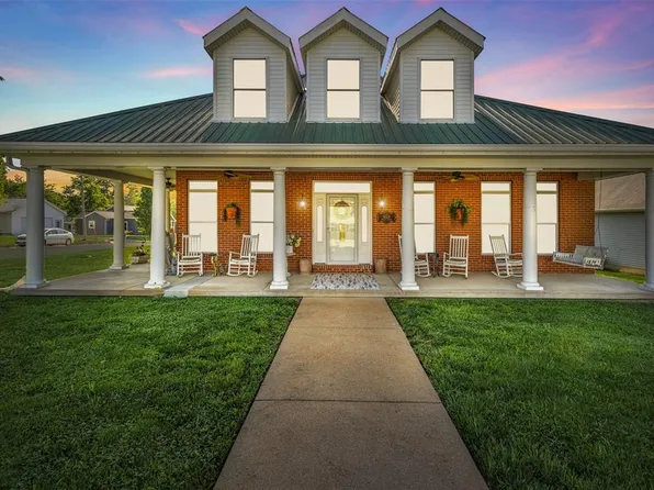 6024 4th St, Imperial, MO 63052