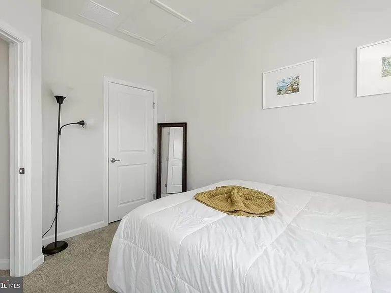 1305 Kohana Dr — Photo 20
