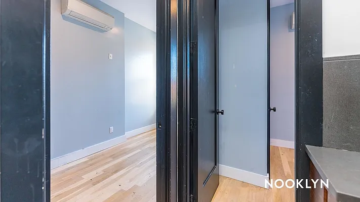 Rented by Nooklyn NYC LLC | media 25