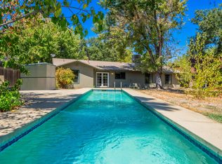 2899 Fernwood St, Redding, CA 96001