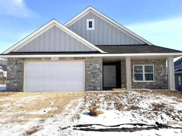 20092 Globe Dr, Lakeville, MN 55044