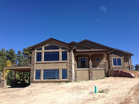 Welcome to 17647 Cabin Hill Lane