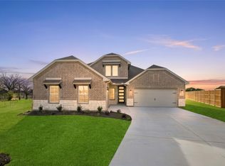 1100 Trinity Dr, Springtown, TX 76082