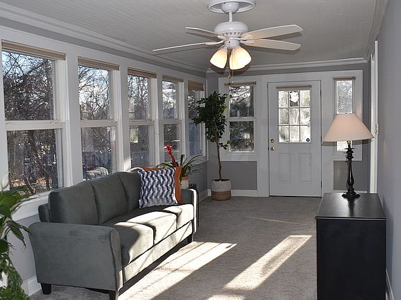 Sun Room/Family Room