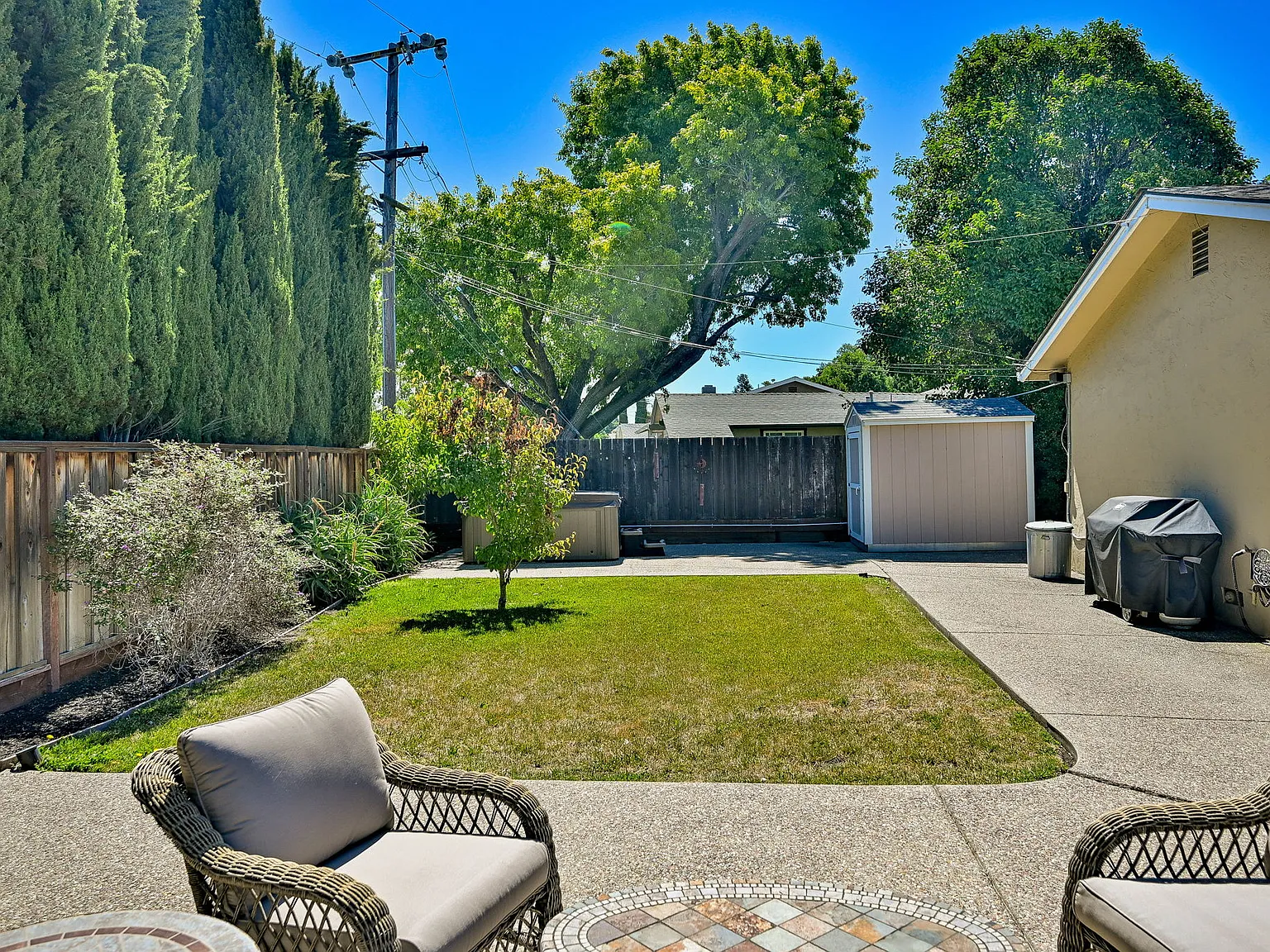 2 bed, 1103 sqft, $3,500 — Photo 2