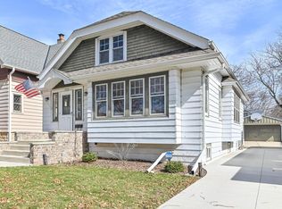 2436 N 67th St, Wauwatosa, WI 53213