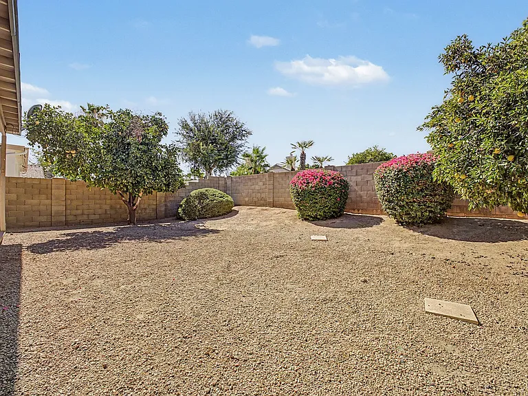 4432 E Meadow Dr — Photo 38