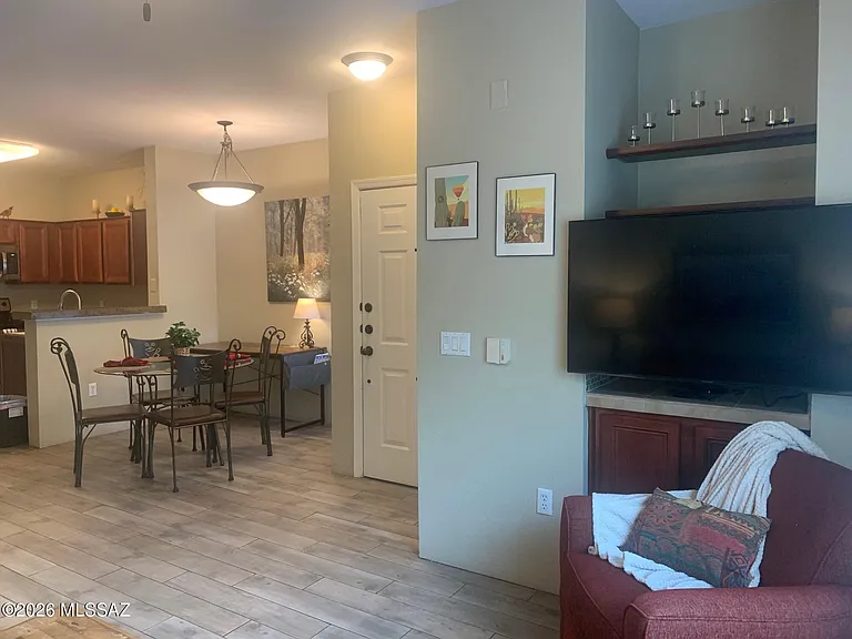 1500 E Pusch Wilderness Dr #12107 — Photo 9