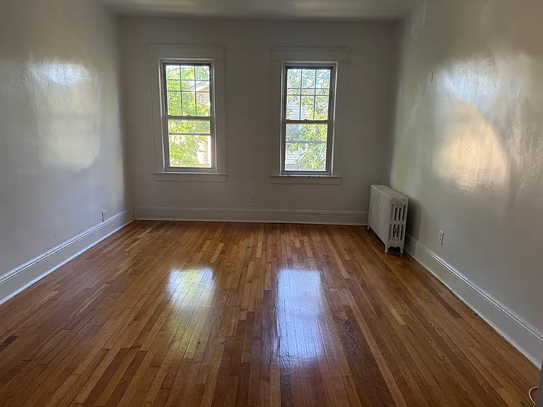 45 Brinkerhoff Ave #8 — Photo 2