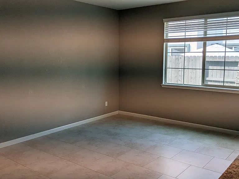 6011 Terra Ln — Photo 10