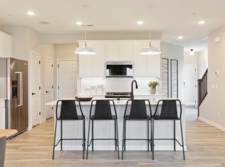 9743 4th St, Lake Elmo, MN 55042