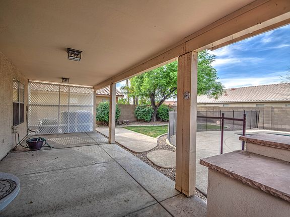 5th image of 1240 E Sierra Madre Ave