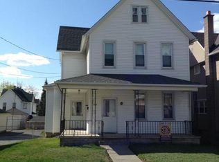 512 3rd St, Dunmore, PA 18512