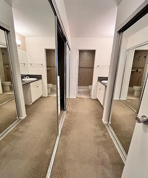 906 N Doheny Dr #512 — Photo 21