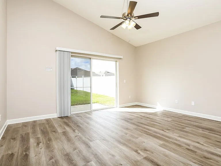 4408 Creeks Run Blvd — Photo 4