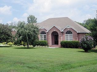 3511 S Pointe Rd, Cookeville, TN 38506