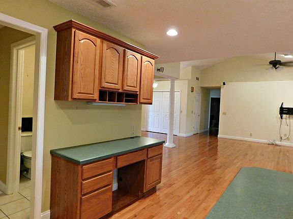 5th image of 7540 Saint Jordan Cir