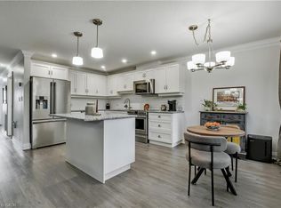 47 Bishop Reding Trl, Hamilton, ON L9B2L7