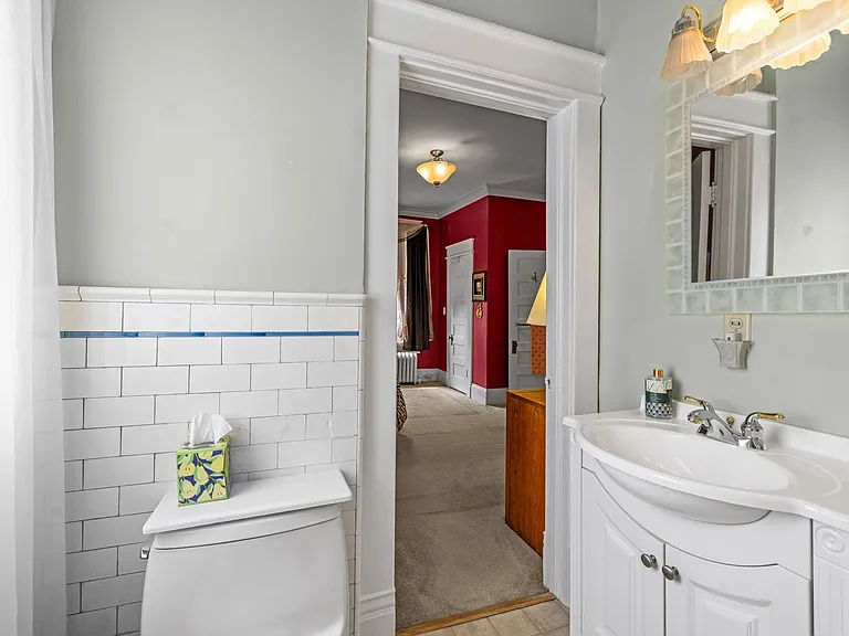 Timeless Ghent Home features charm and elegance in Historic Stockley Gardens — Photo 20