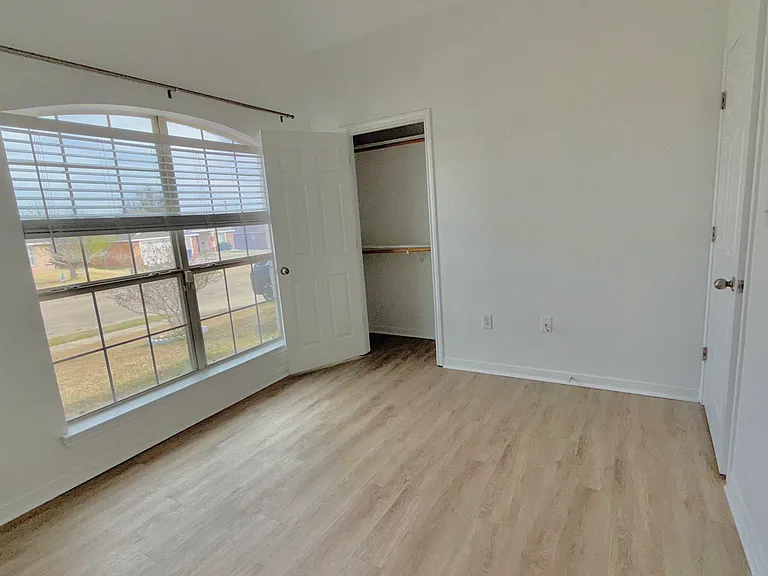 2107 Gail Dr — Photo 23