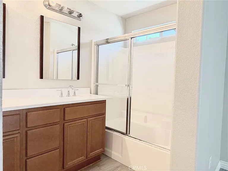 15637 Lasselle St — Photo 14