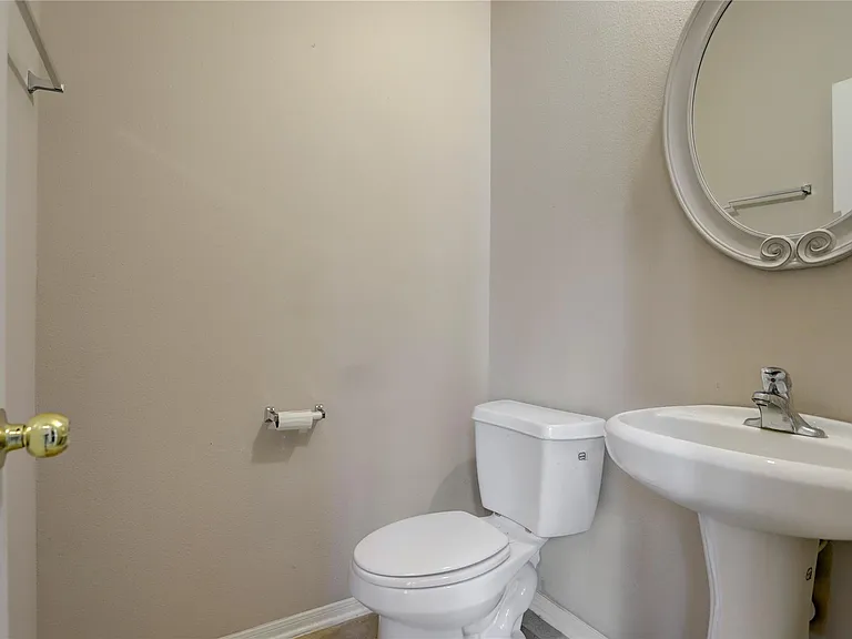 13419 Sunset Bay Ln — Photo 36