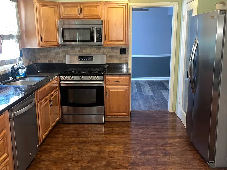 313 Garnett Rd — Photo 8