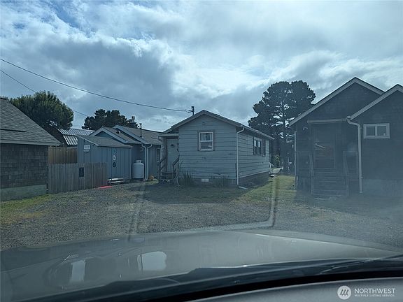 2nd image of 1004 Ocean Beach Boulevard S