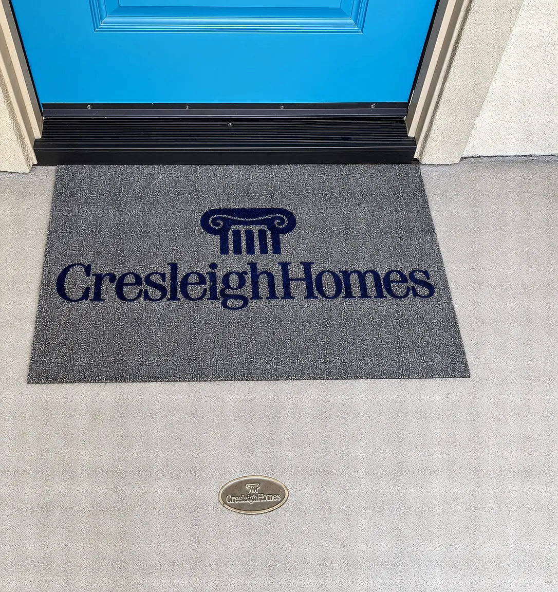 3 bed, 2054 sqft, $4,195 — Photo 2