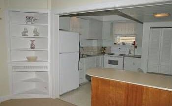 3rd image of 33 Hill St