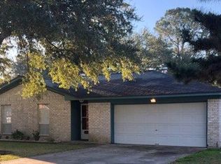 1820 Willow St, Bay City, TX 77414