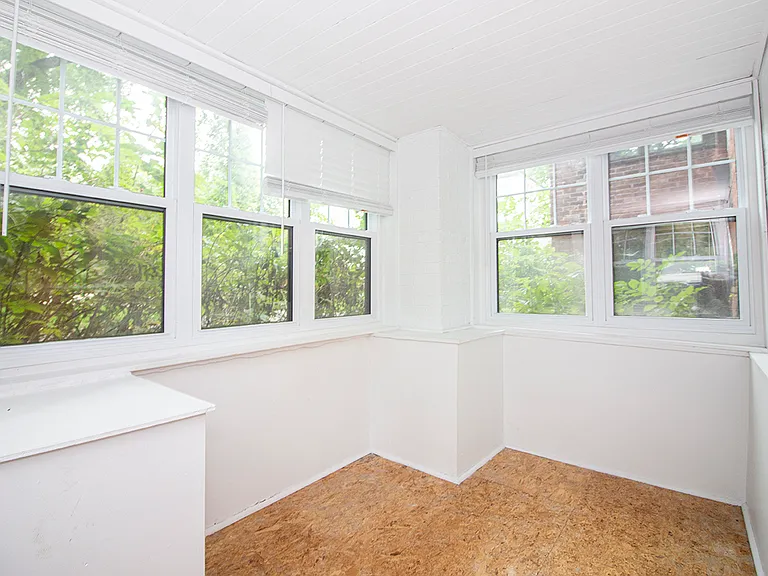 812 Wolseley Ave #1 — Photo 13