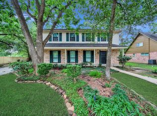 17906 Nanes Dr, Houston, TX 77090