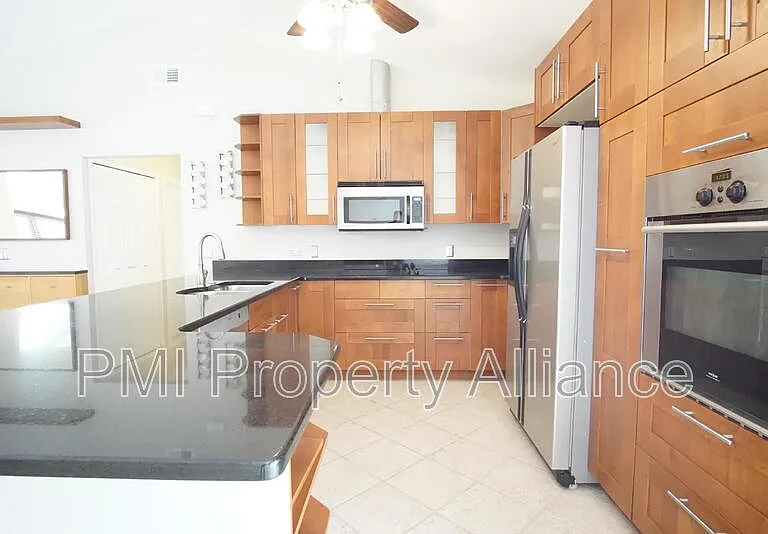 7944 Goldleaf St — Photo 1