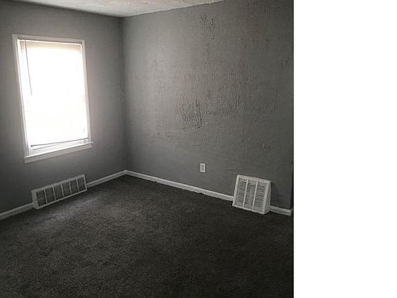 2nd image of 1211 S Ethel St